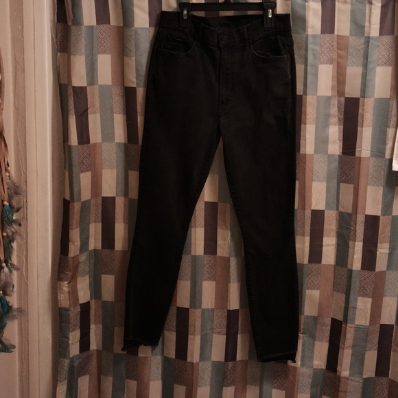 FINAL PRICE MOTHER stunner zip ankle fray black jeans Size 28 - Picture 7 of 16
